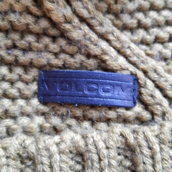 Volcom Touque - Picture 2 of 2